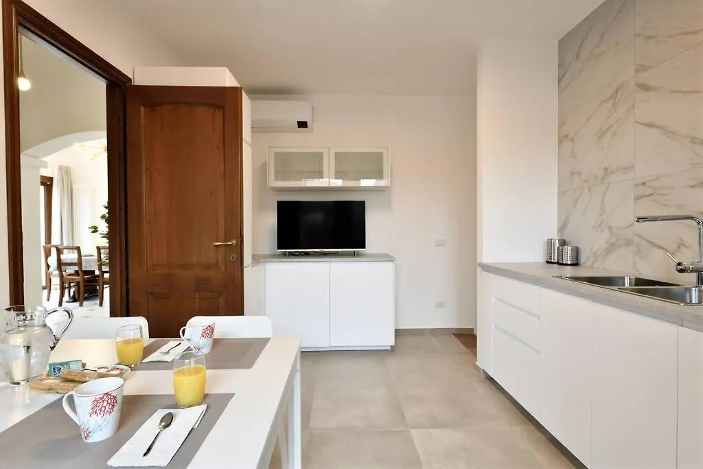 ארבאטקס Amazing View - Exclusive Apartment Portu Frailis איטליה